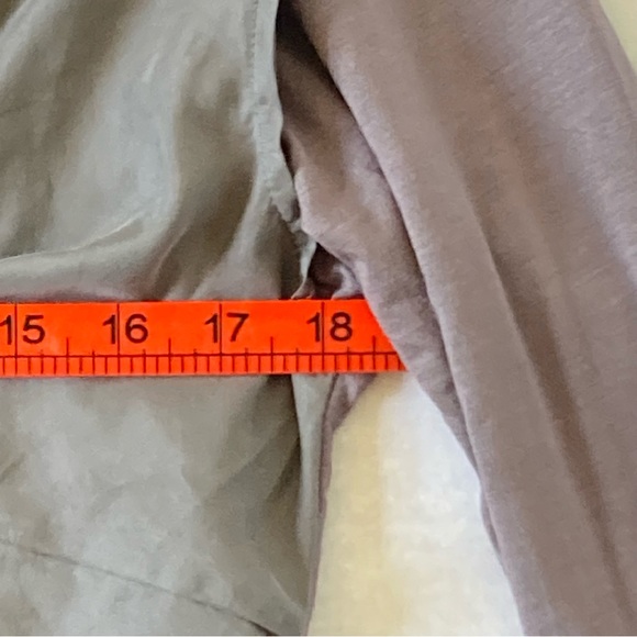 BNWT Mint Velvet Women's Relaxed Floaty Fit Charcoal Grey Blouse Uk Size 16 - Picture 5 of 16